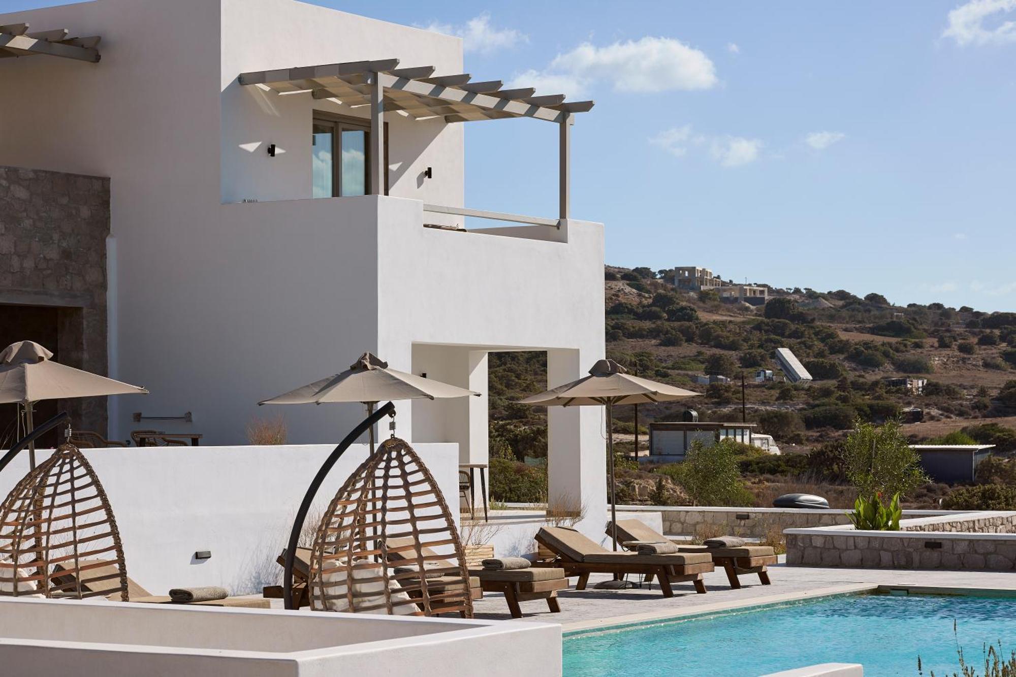 Kedros Milos Suites Adamantas  Dış mekan fotoğraf