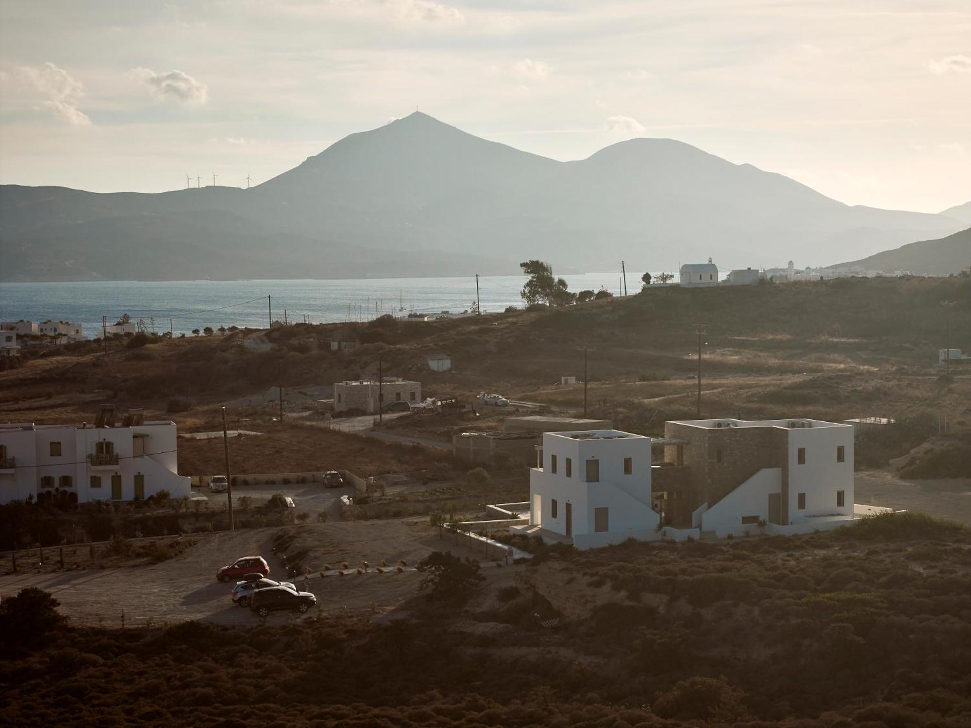Kedros Milos Suites Adamantas  Dış mekan fotoğraf