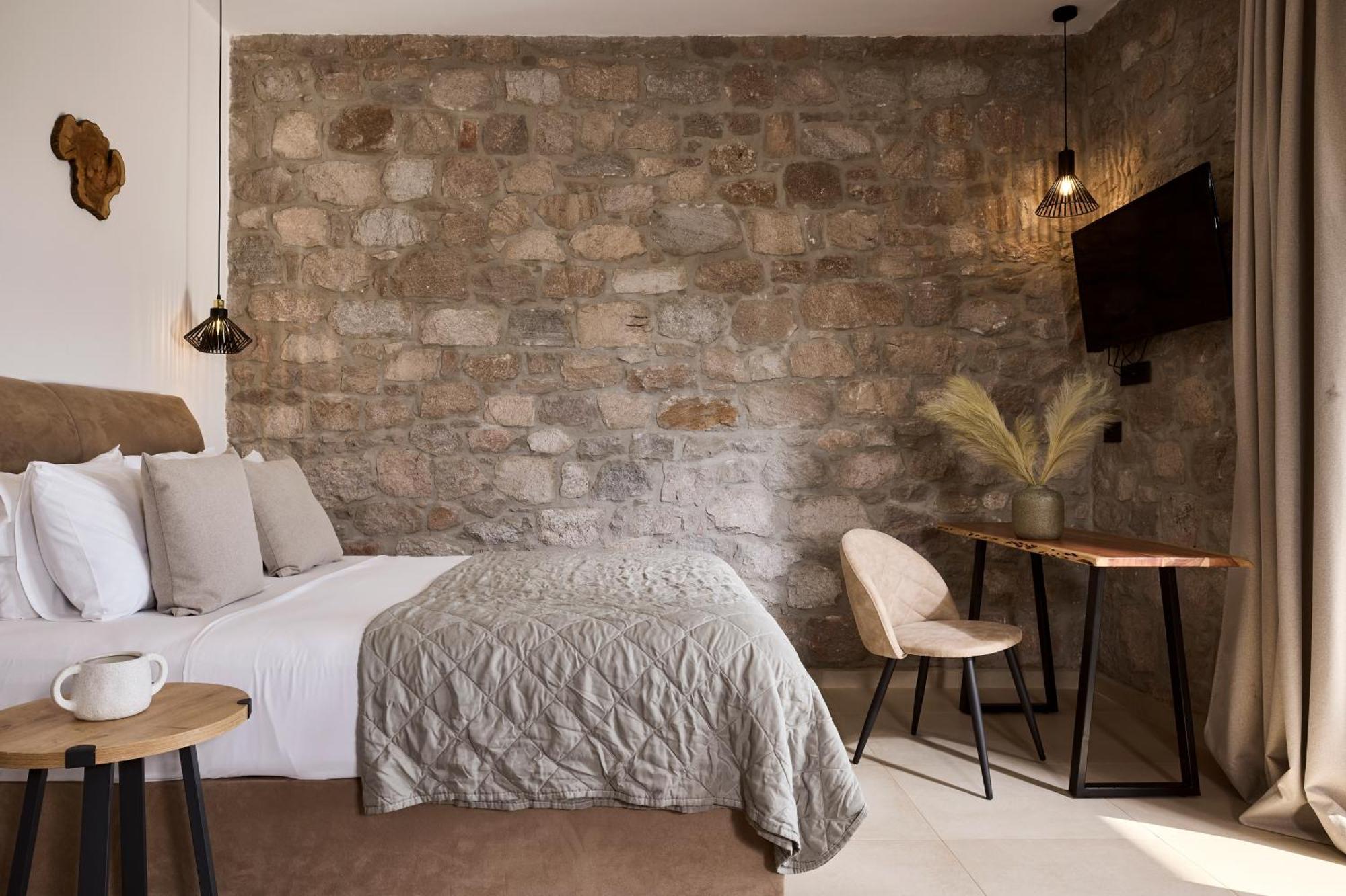 Kedros Milos Suites Adamantas  Dış mekan fotoğraf