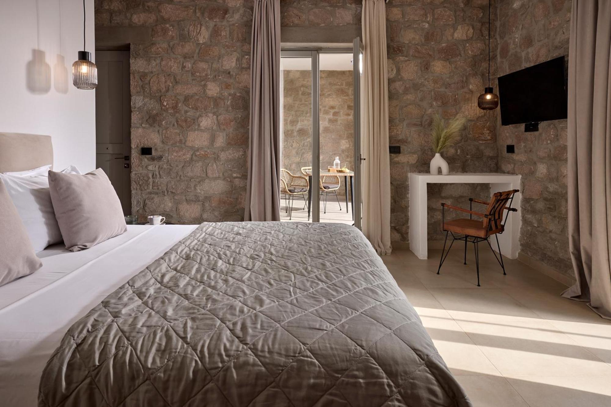 Kedros Milos Suites Adamantas  Oda fotoğraf